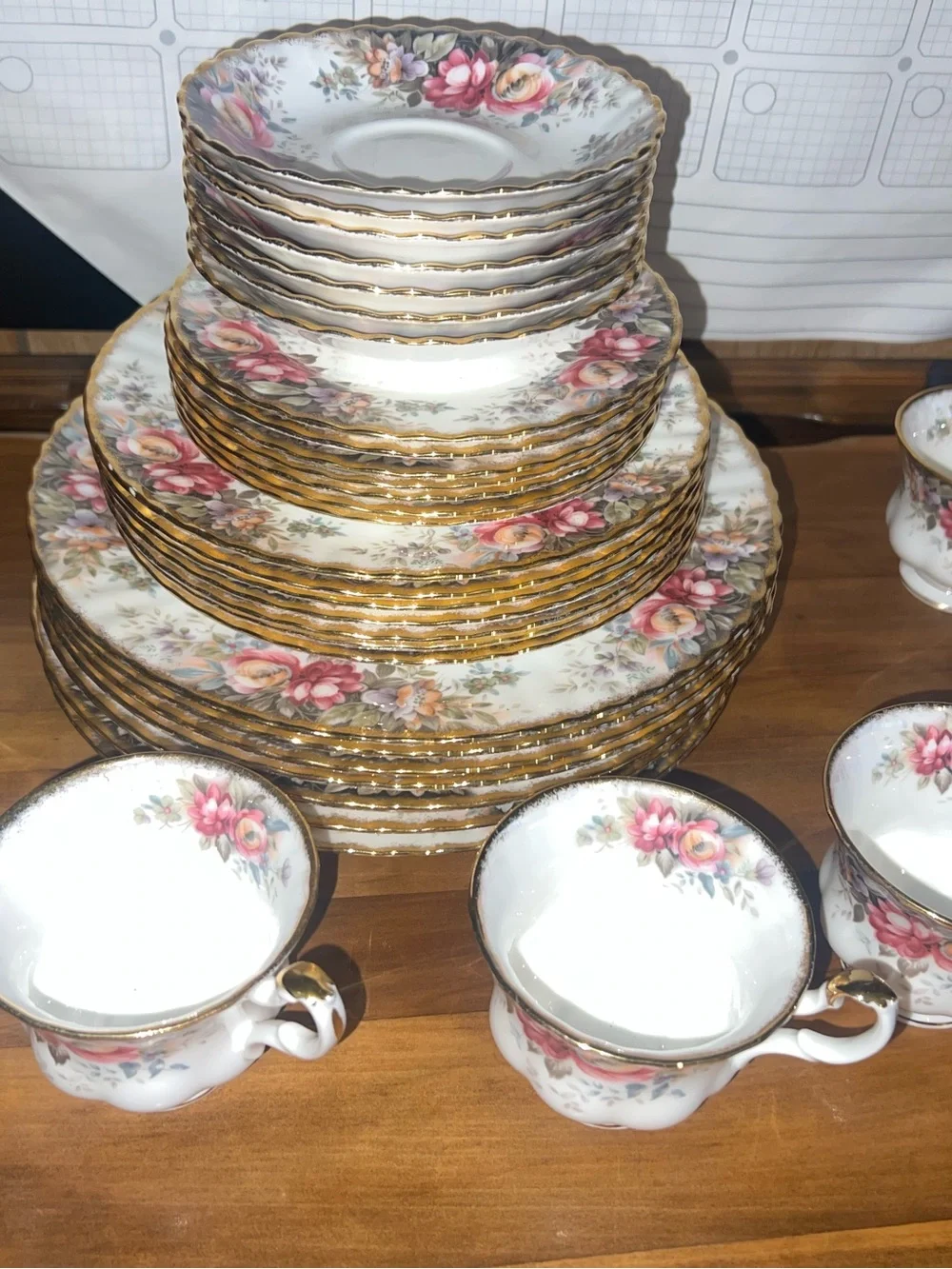 Royal Albert Autumn Roses  vintage fine bone chine very sought after collection